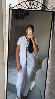 Korishie - off White