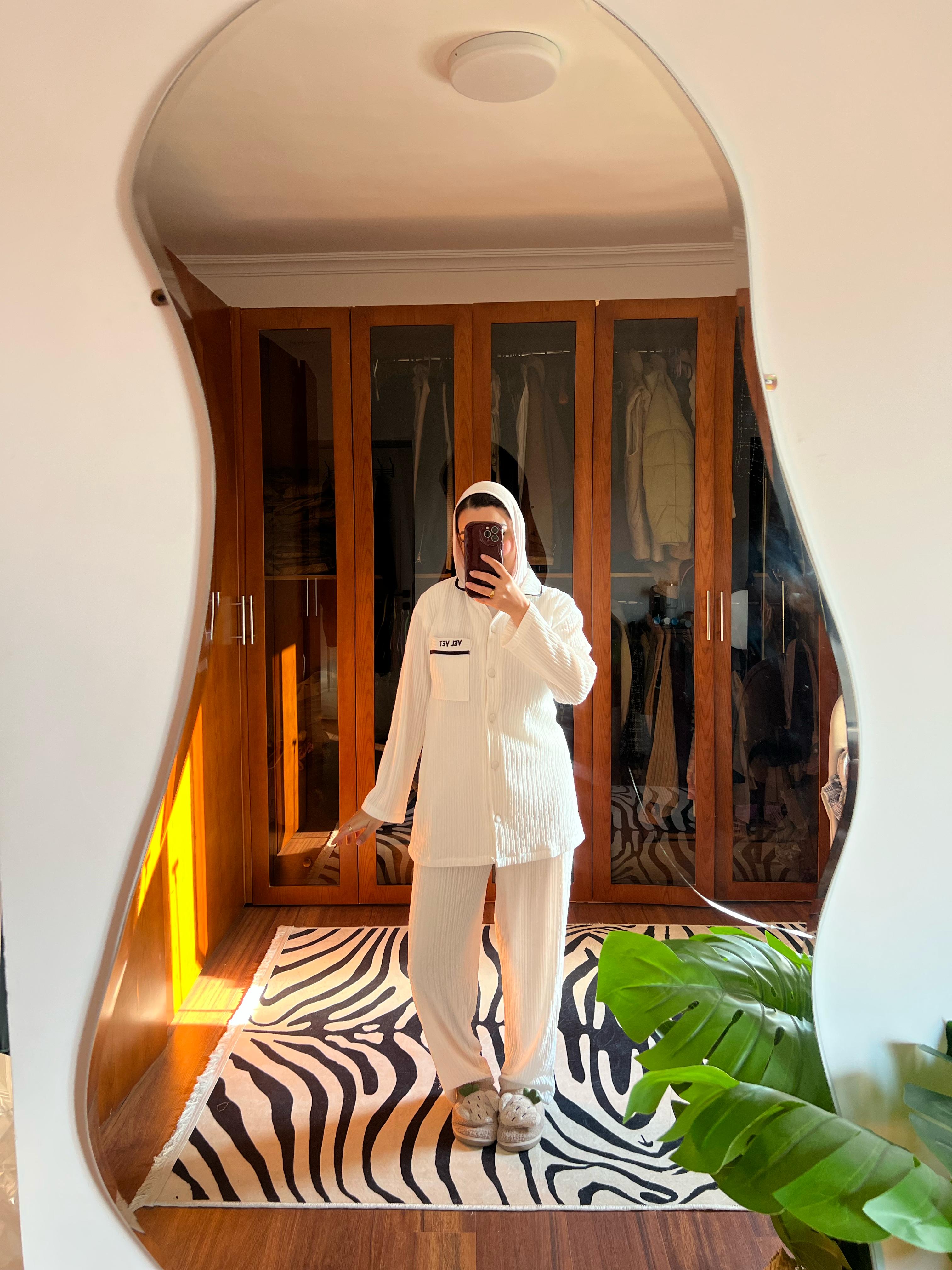 Magic velvet pajama (001) White