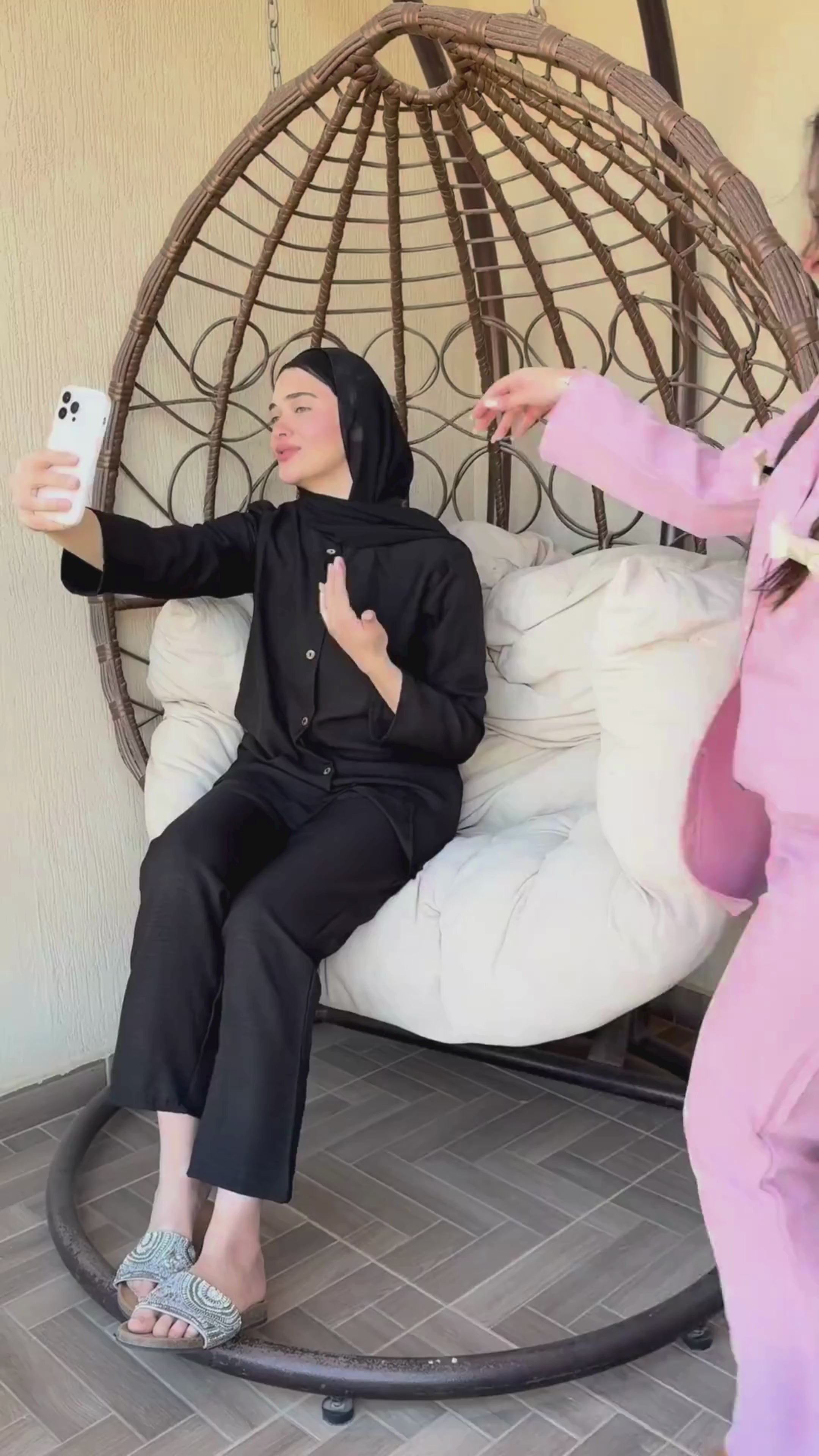 Load video: Diva Suit (001) Black